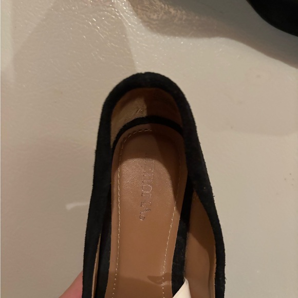 Merona Elegant Black Suede Heels - Picture 3 of 5